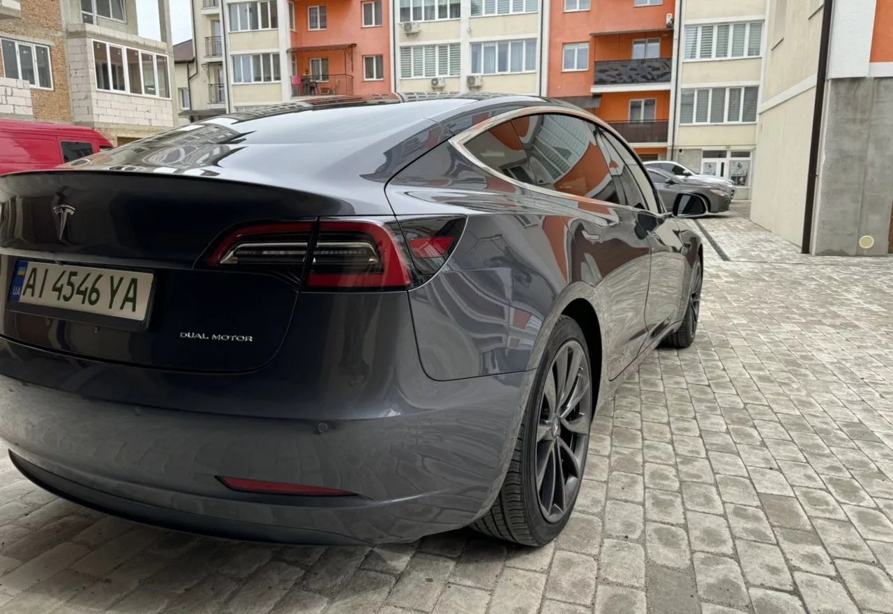 Tesla Model 3  80.5 kWh 201861