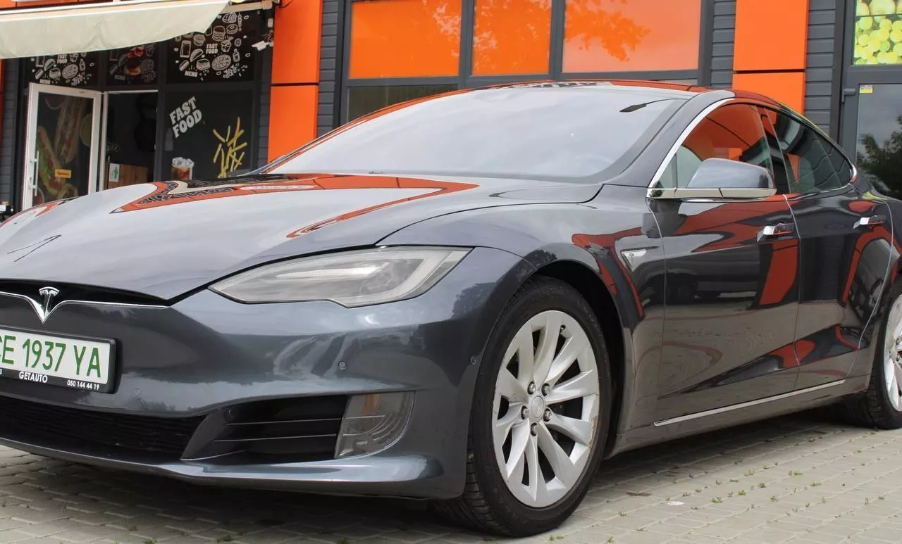 Tesla Model S  75 kWh 201601