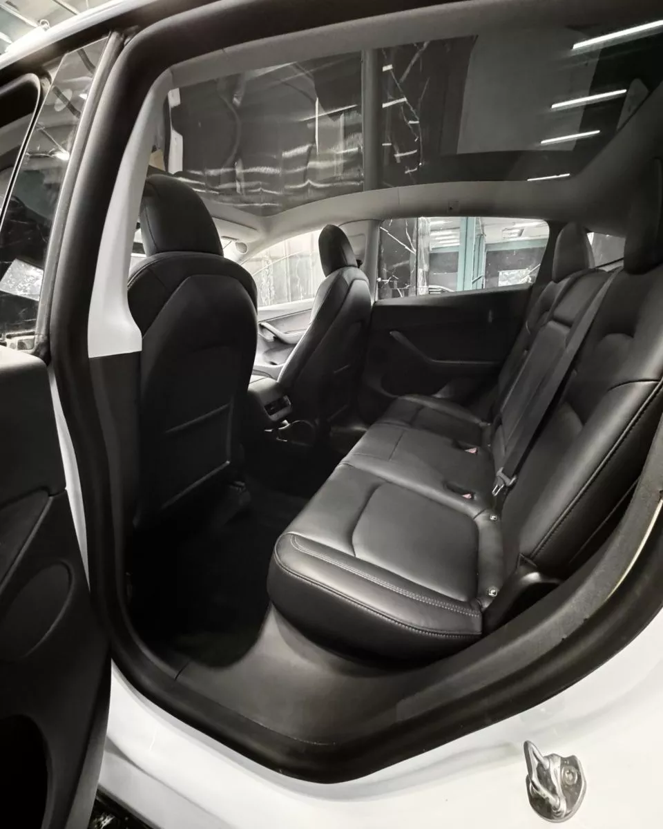 Tesla Model Y  82 kWh 2020211