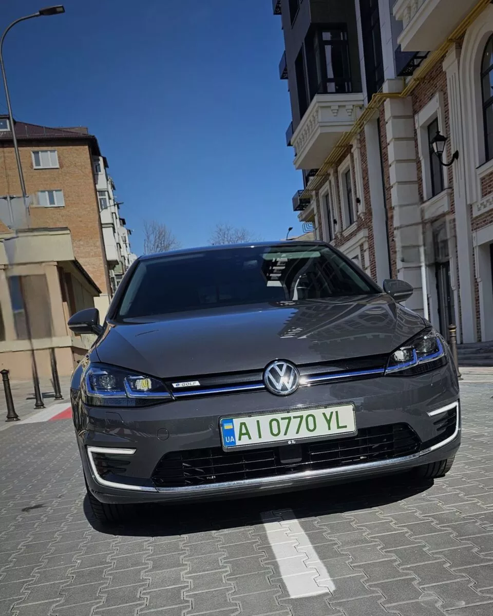 Volkswagen e-Golf 