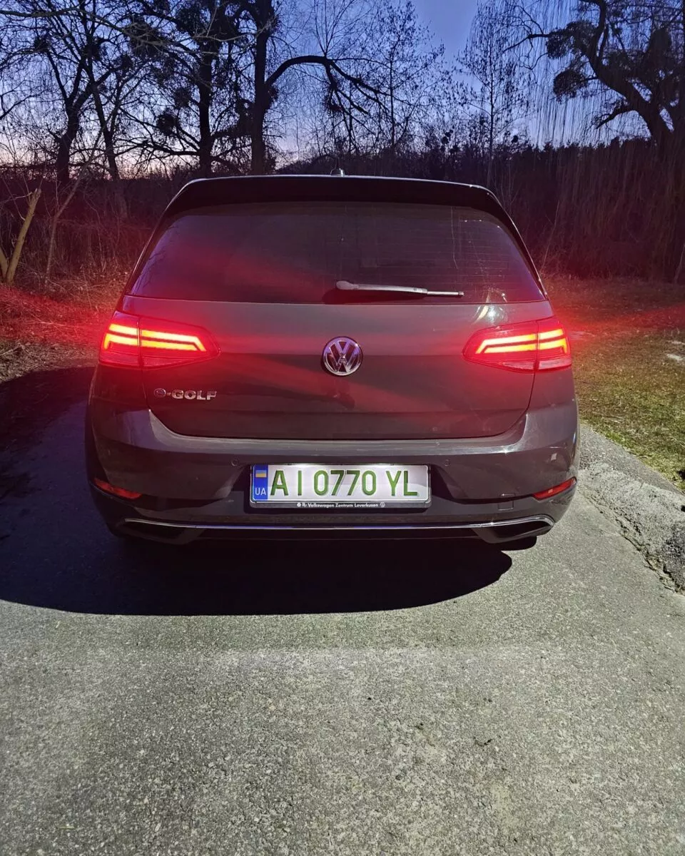 Volkswagen e-Golf  36 kWh 2020271