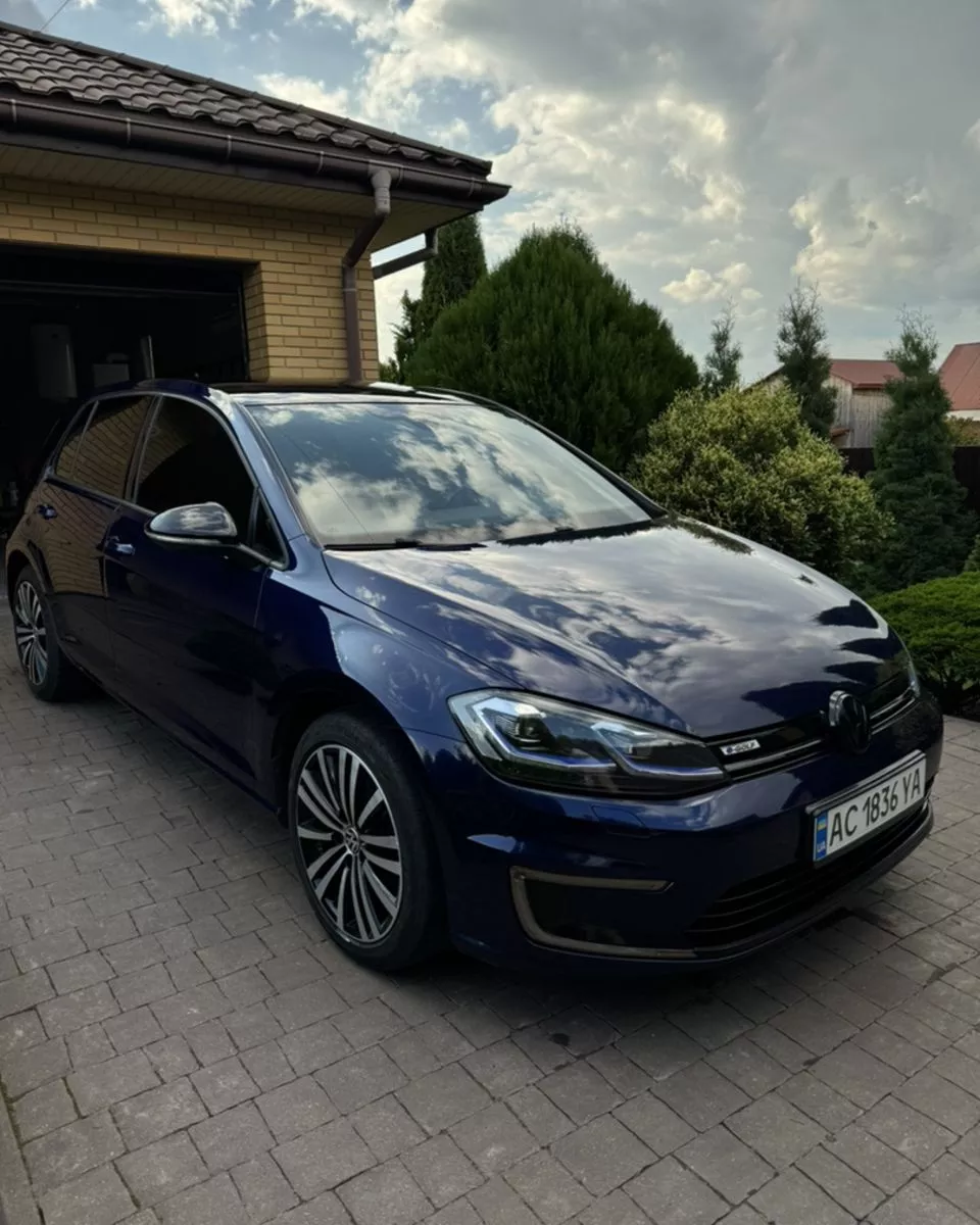 Volkswagen e-Golf 