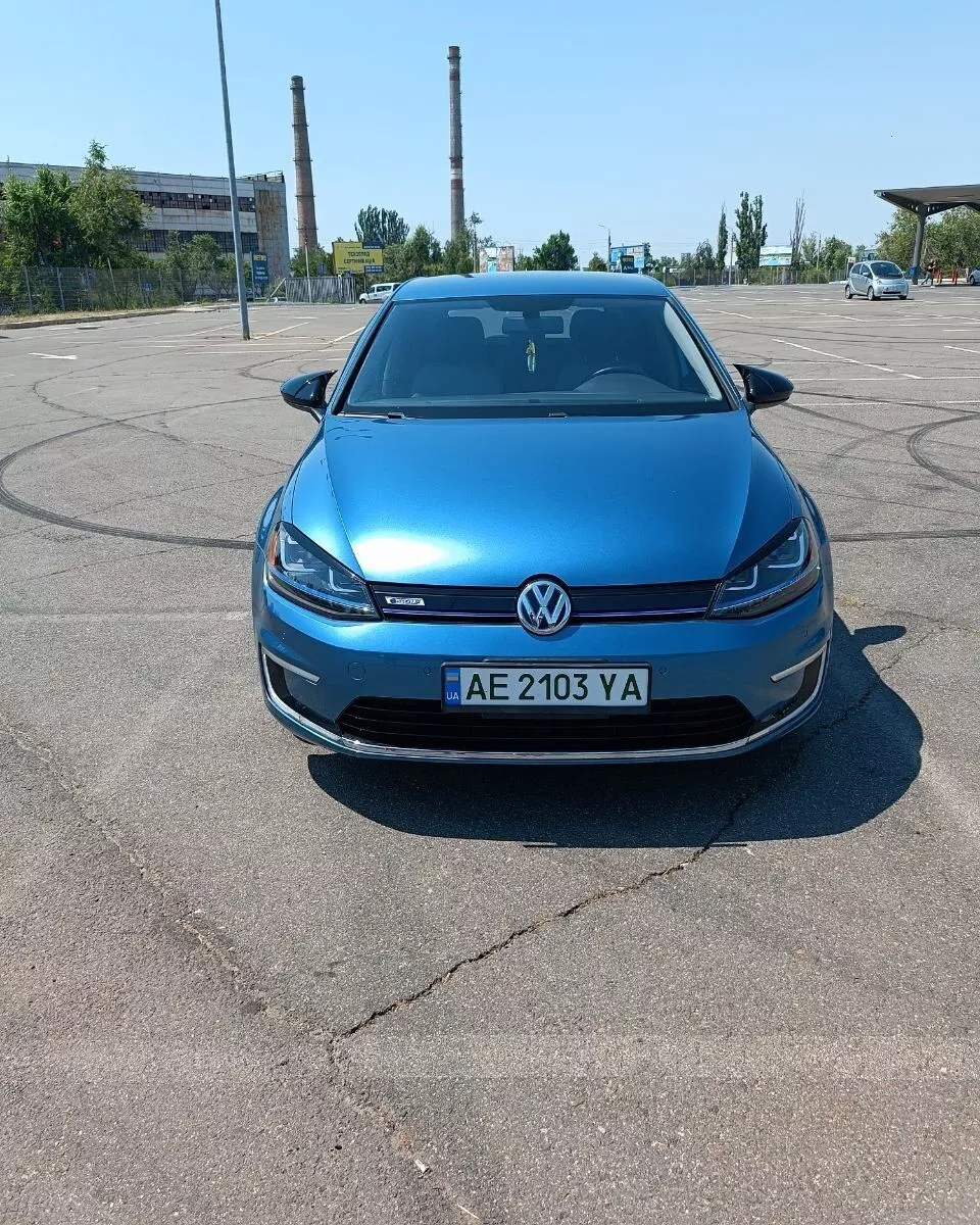 Volkswagen e-Golf  24 kWh 201581