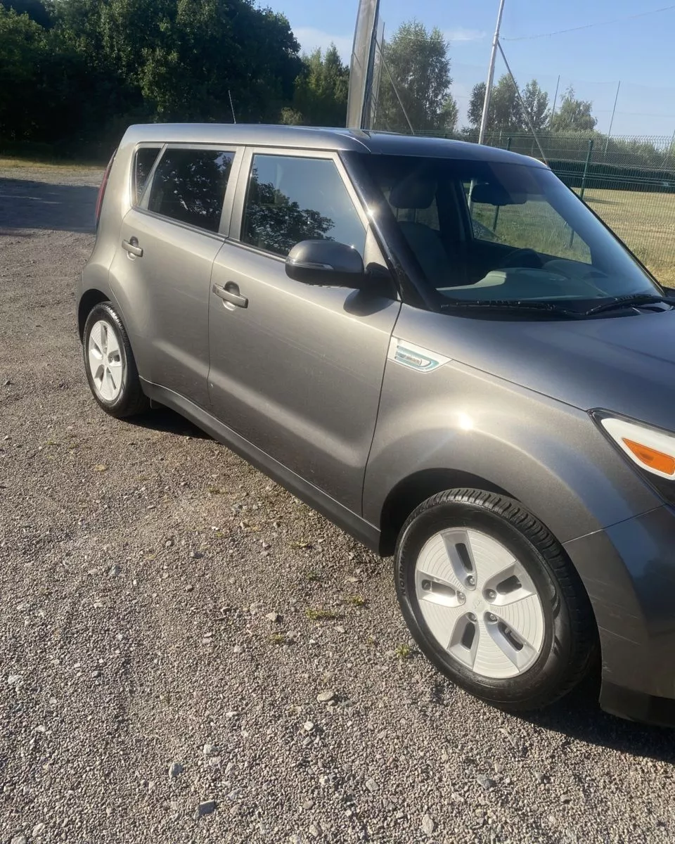 Kia Soul  27 kWh 201521