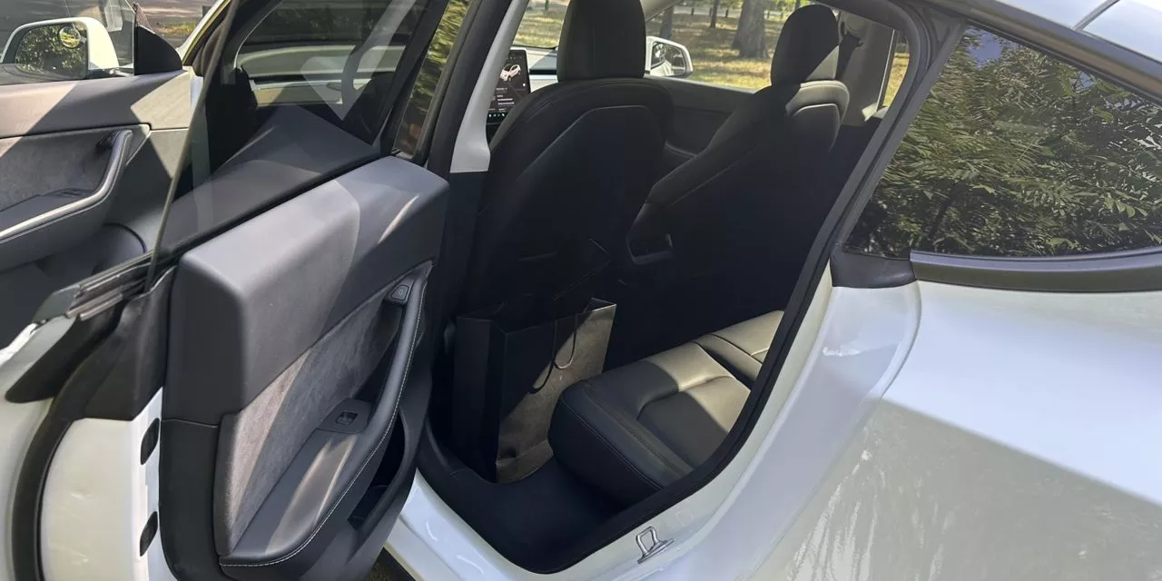 Tesla Model Y  2022241