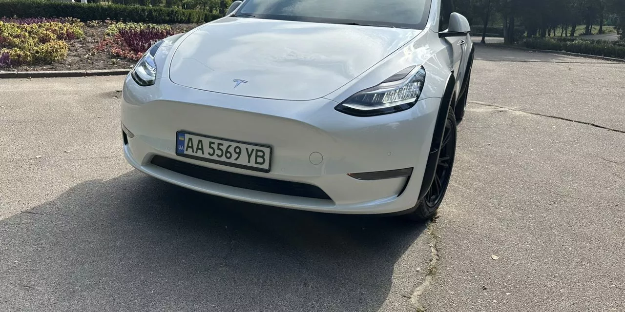 Tesla Model Y  2022401