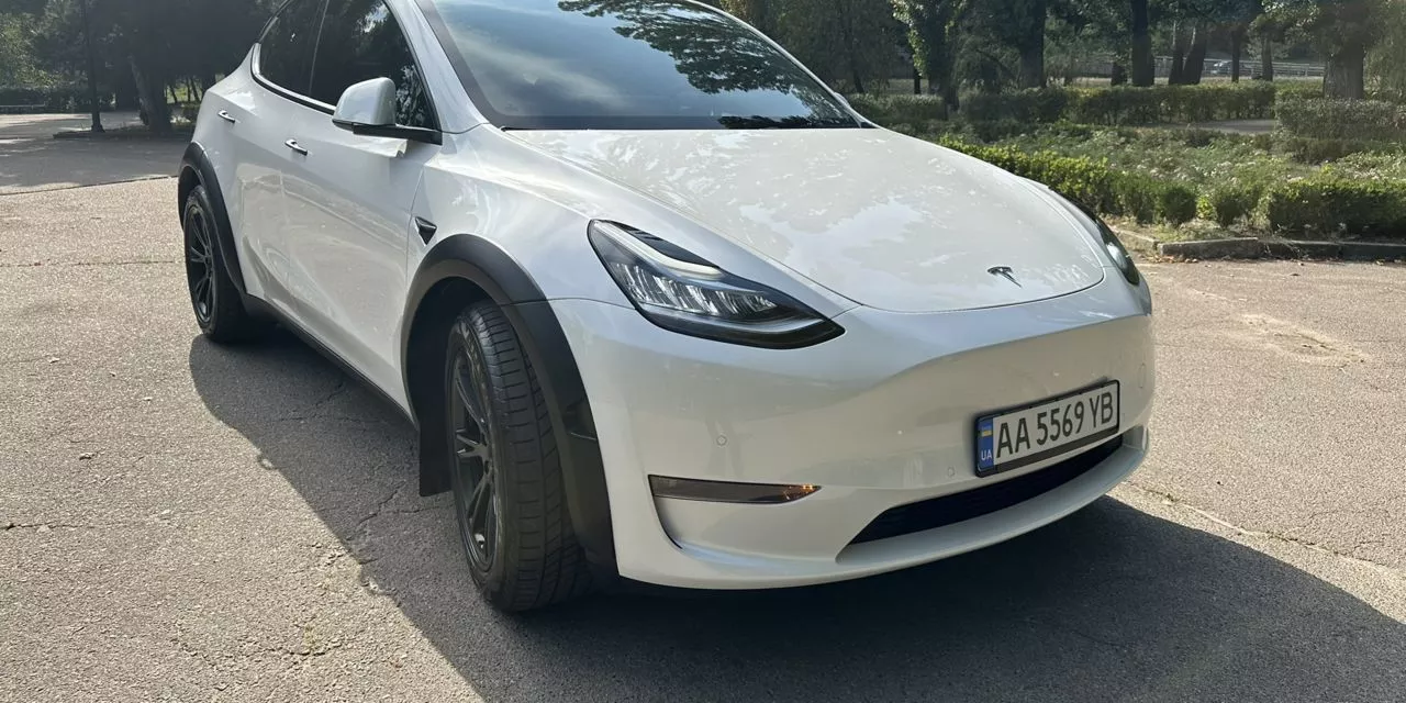 Tesla Model Y  2022431