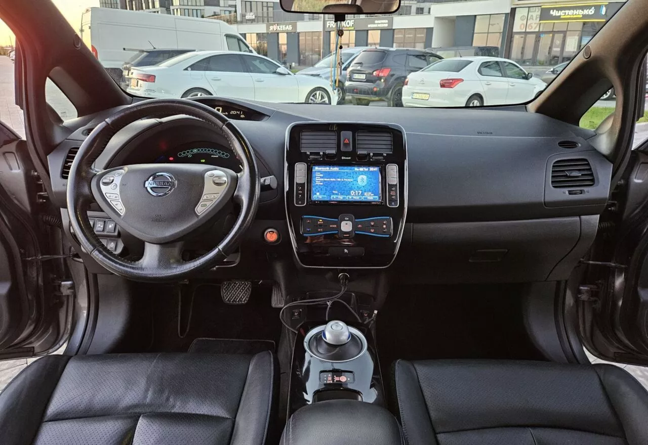 Nissan Leaf  24 kWh 2014131