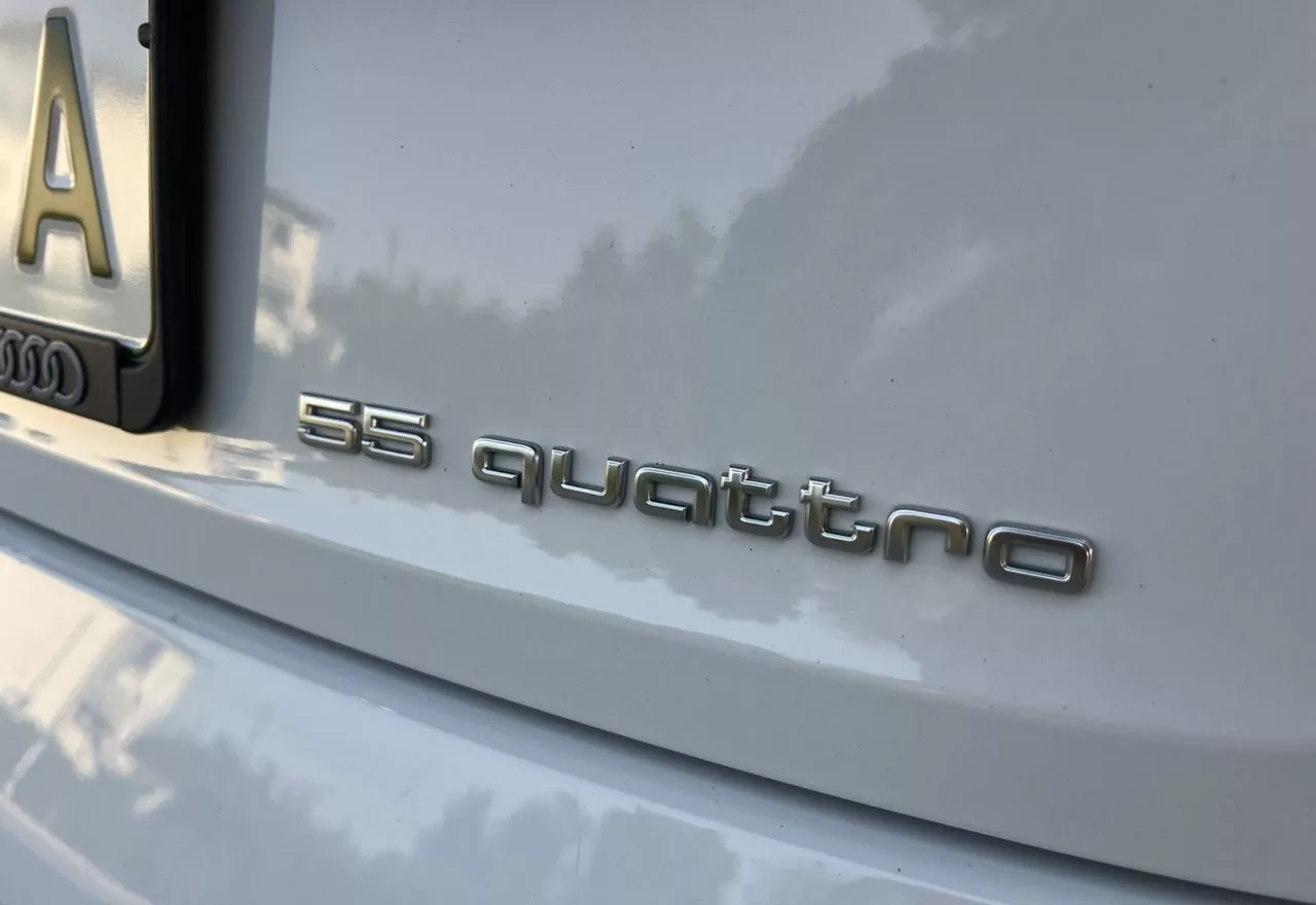 Audi E-tron  2019111