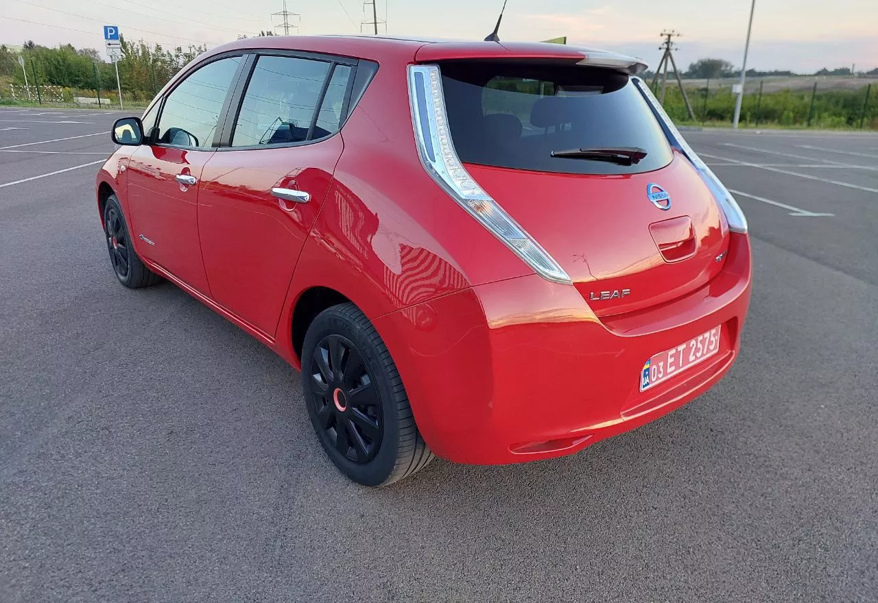 Nissan Leaf  24 kWh 2016111