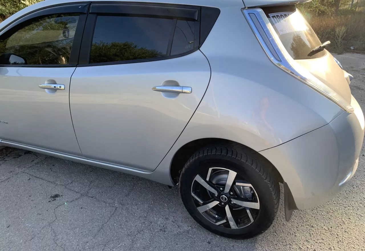 Nissan Leaf  201531