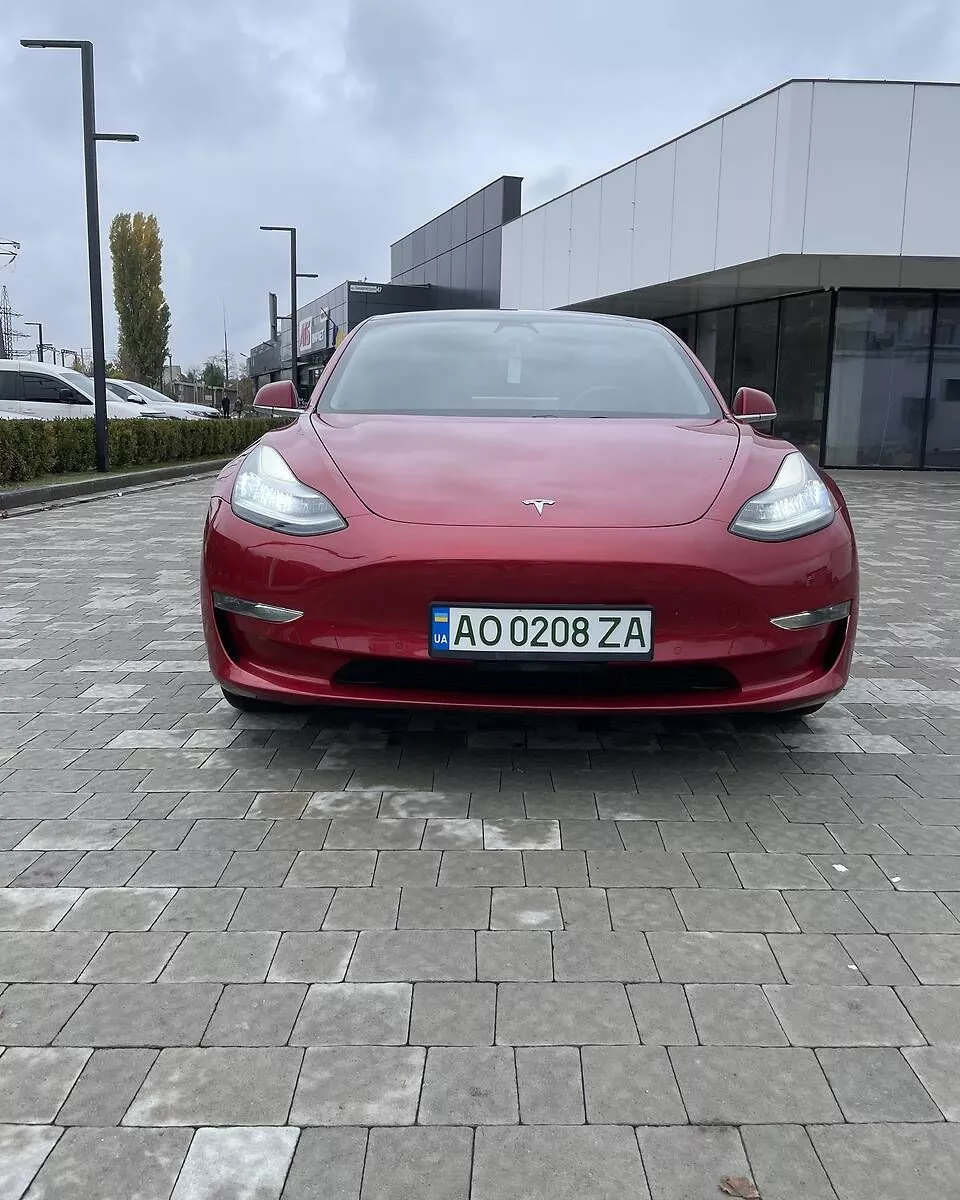 Tesla Model 3  75 kWh 201811