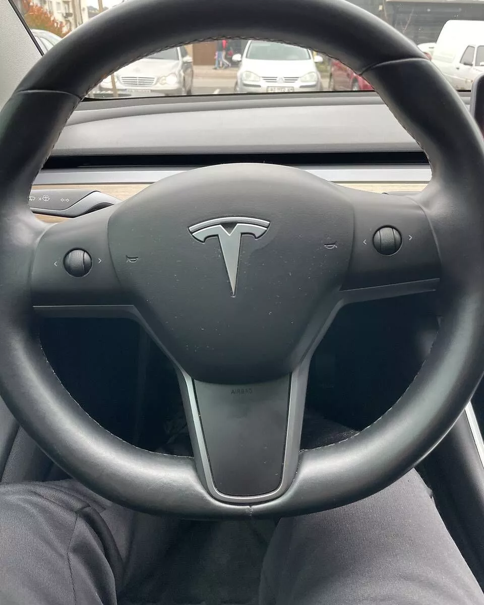 Tesla Model 3  75 kWh 2018191