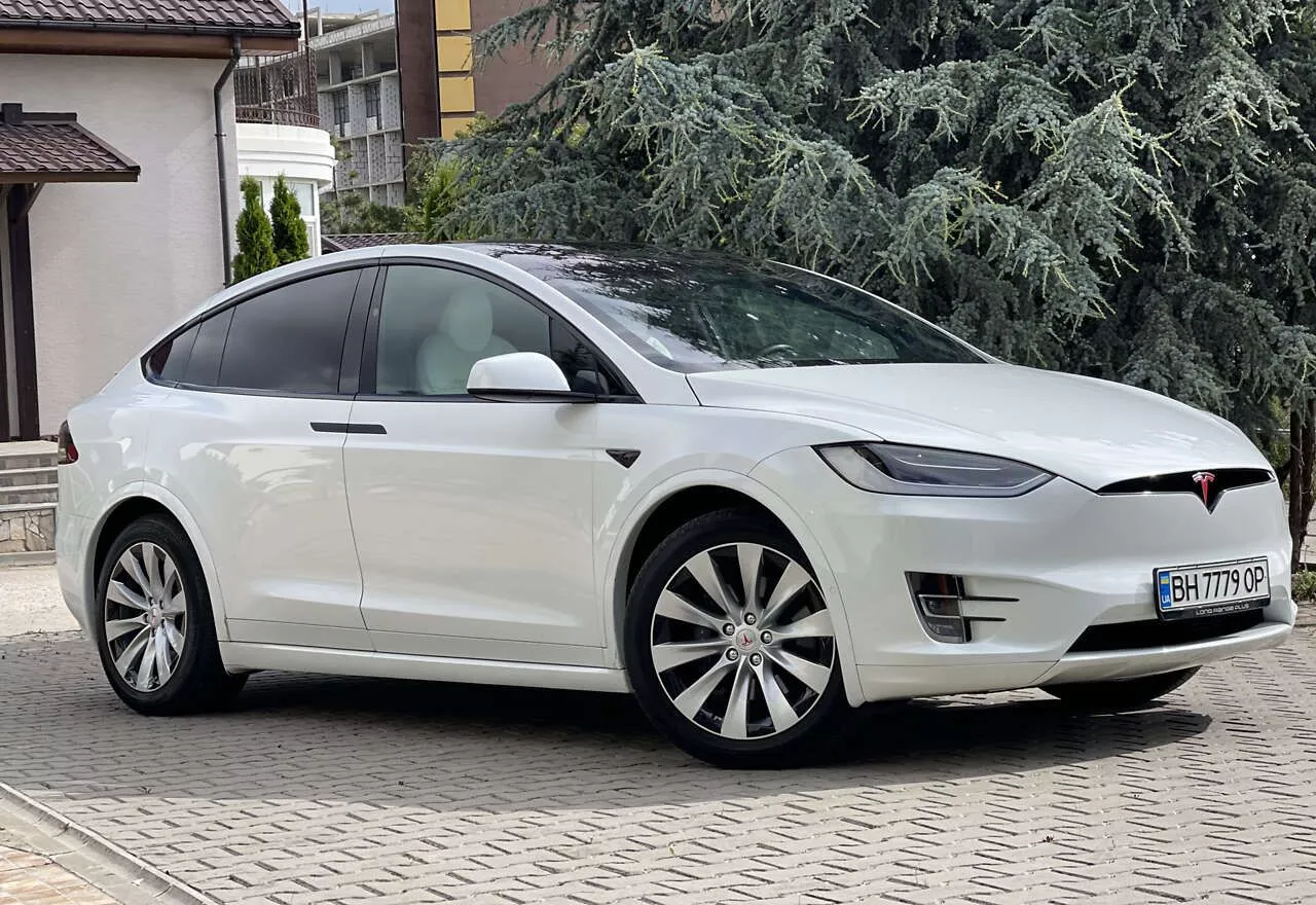 Tesla Model X  100 kWh 202041