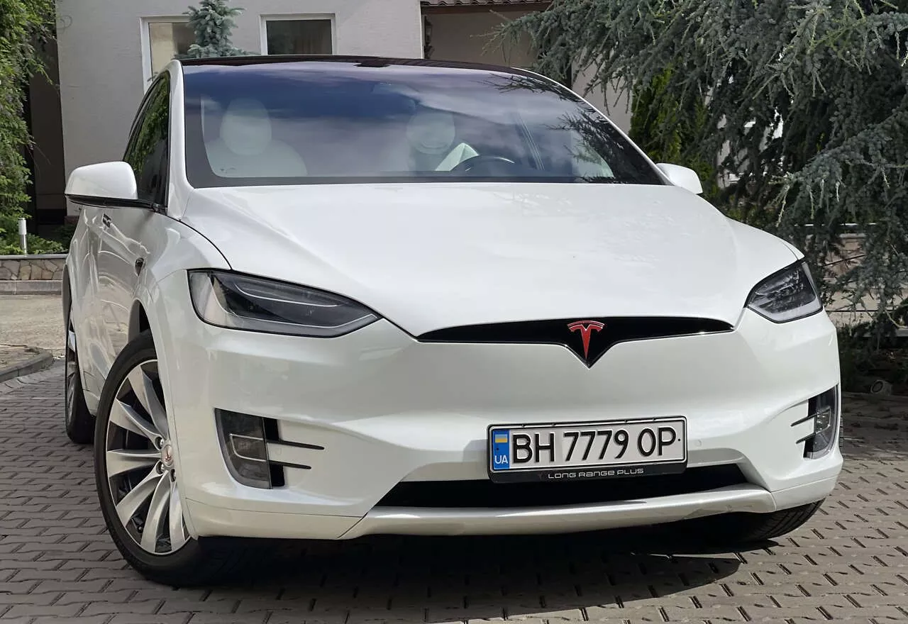 Tesla Model X  100 kWh 2020121