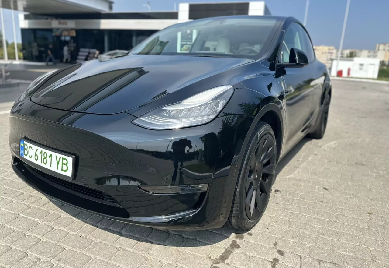 Tesla Model Y  82 kWh 202131