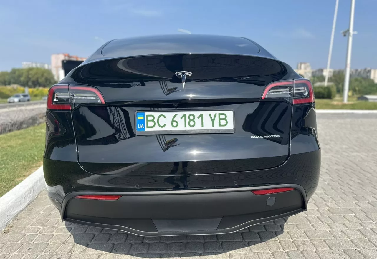 Tesla Model Y  82 kWh 202171