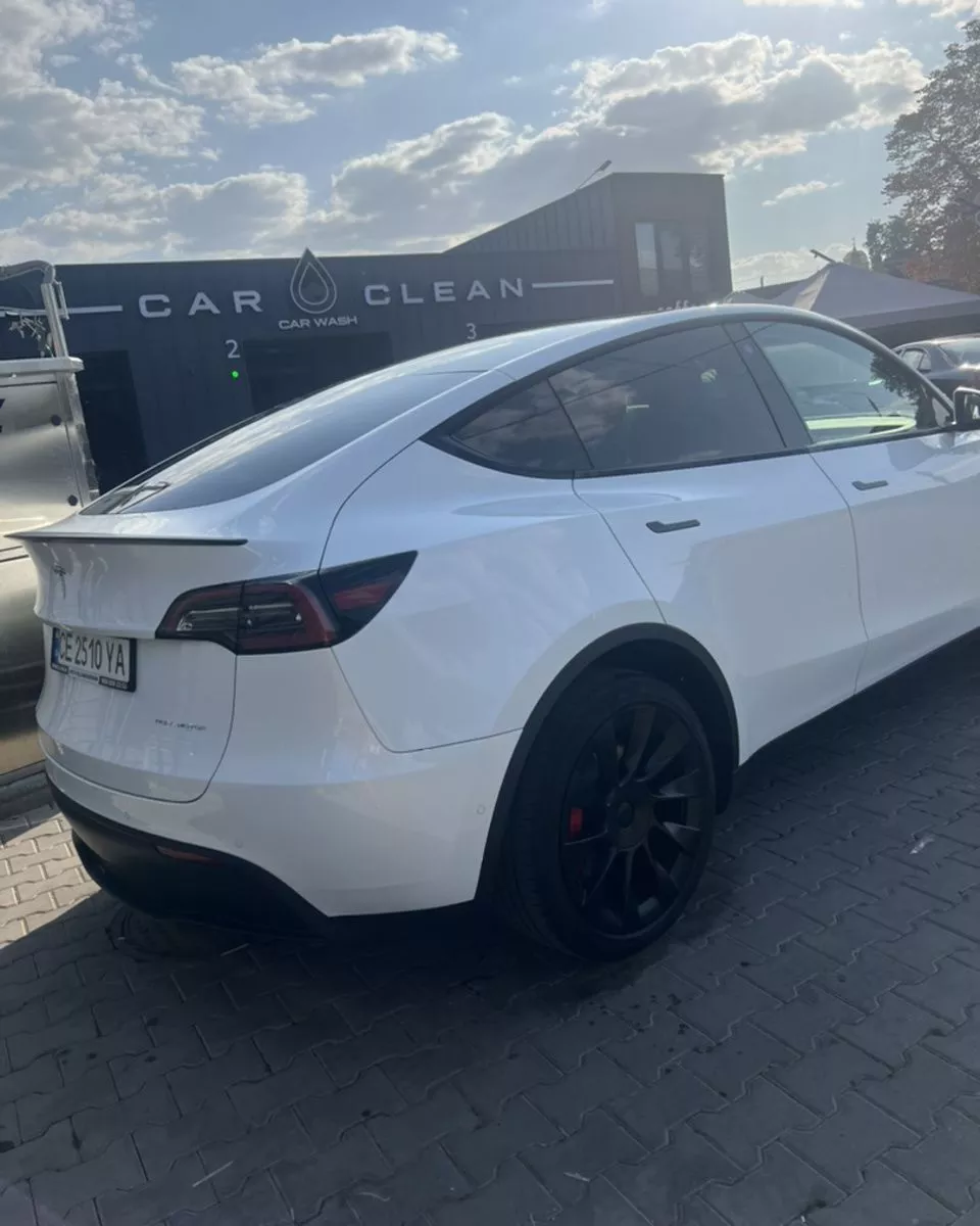 Tesla Model Y  82 kWh 202241