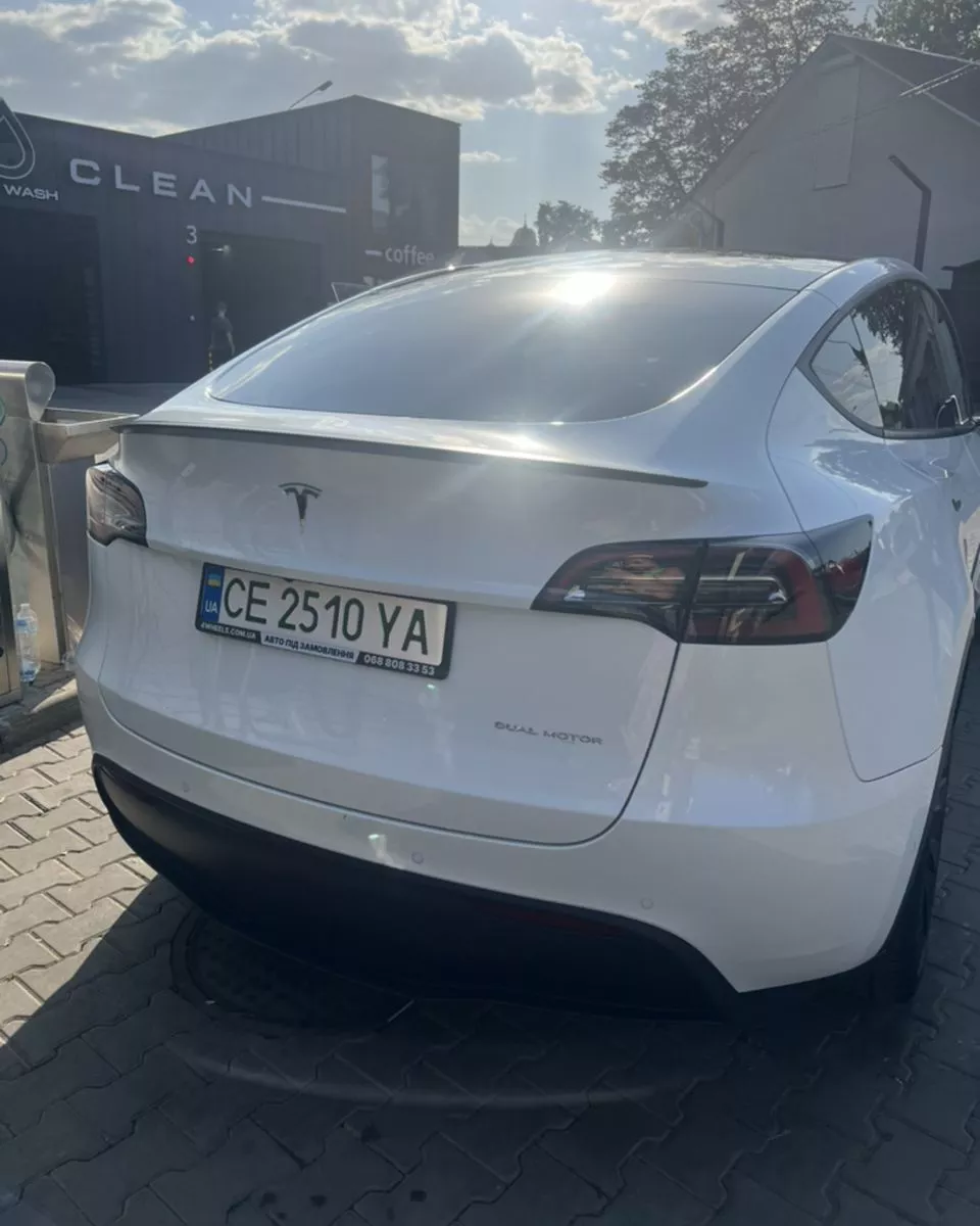 Tesla Model Y  82 kWh 202251