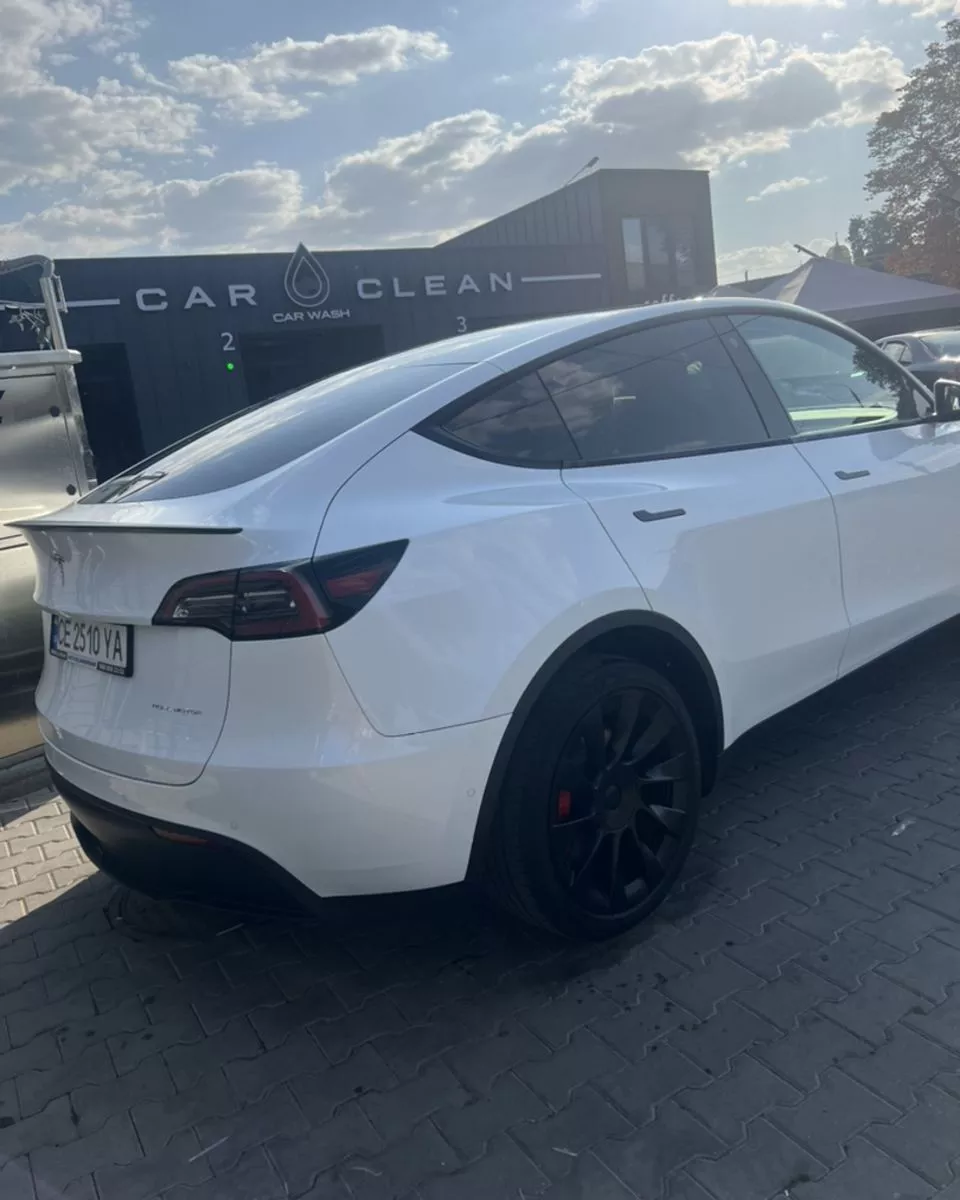 Tesla Model Y  82 kWh 2022271