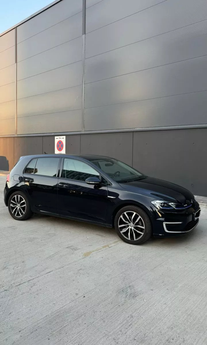 Volkswagen e-Golf  36 kWh 201871