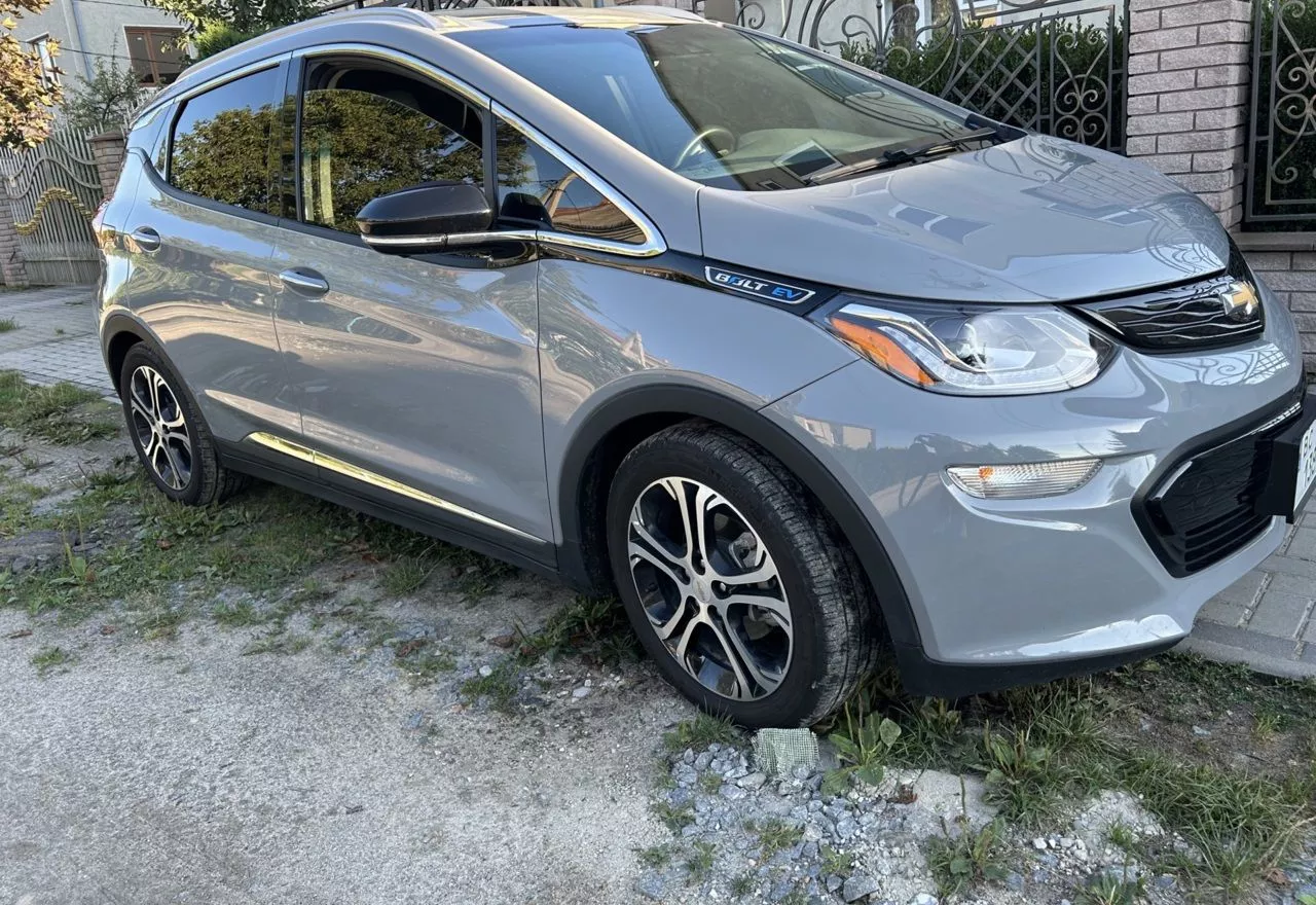 Chevrolet Bolt EV  64 kWh 202011