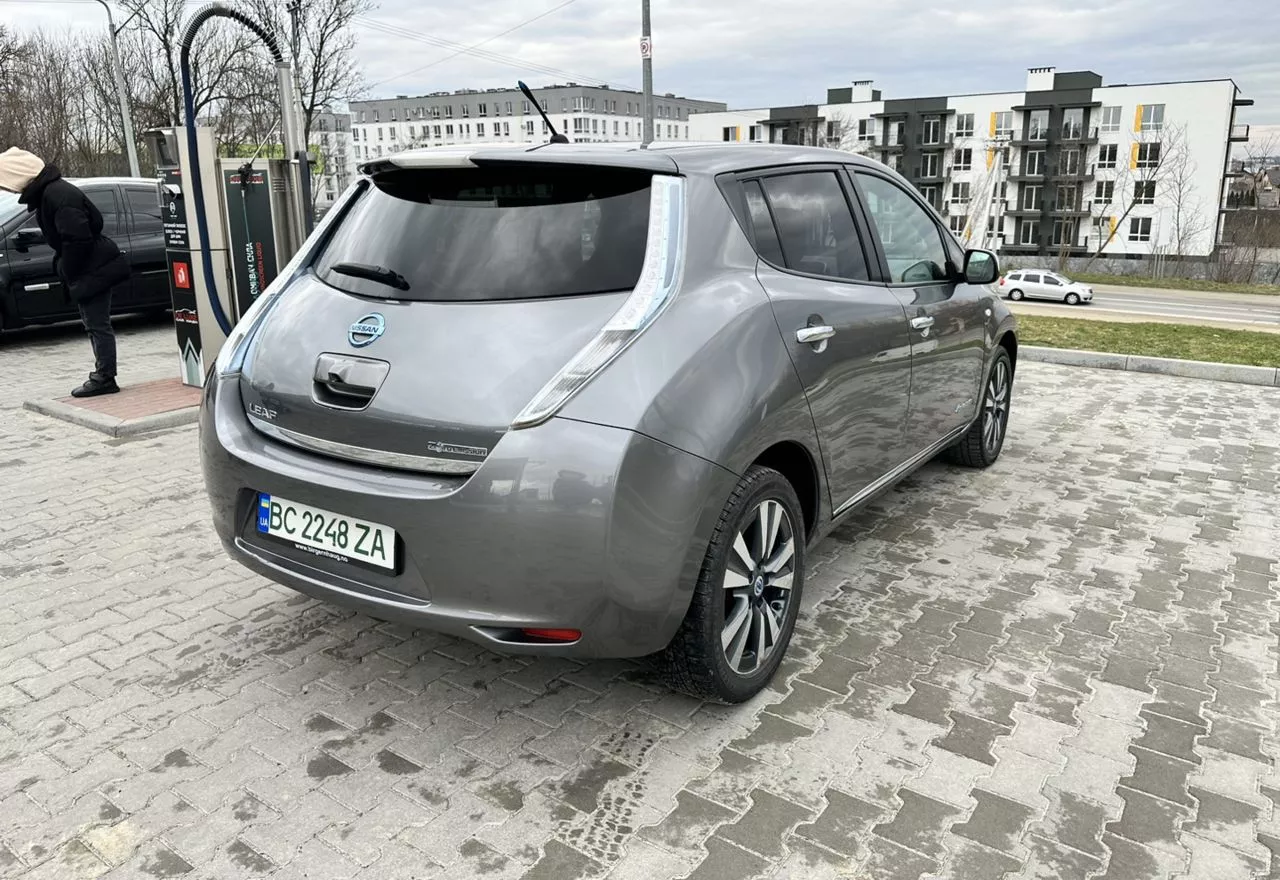 Nissan Leaf  24 kWh 2014261