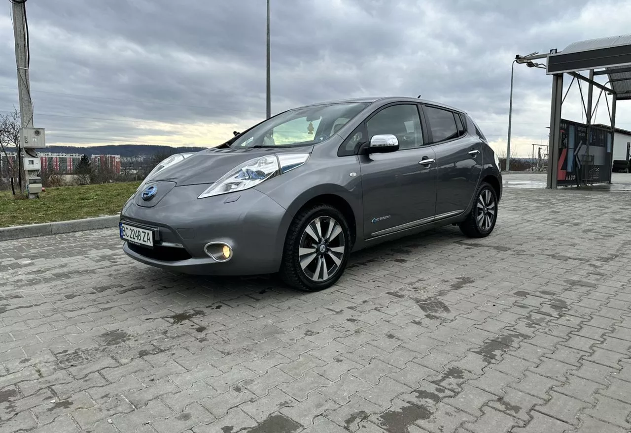 Nissan Leaf  24 kWh 2014301