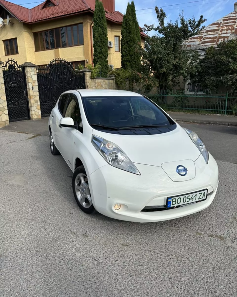 Nissan Leaf  24 kWh 201421