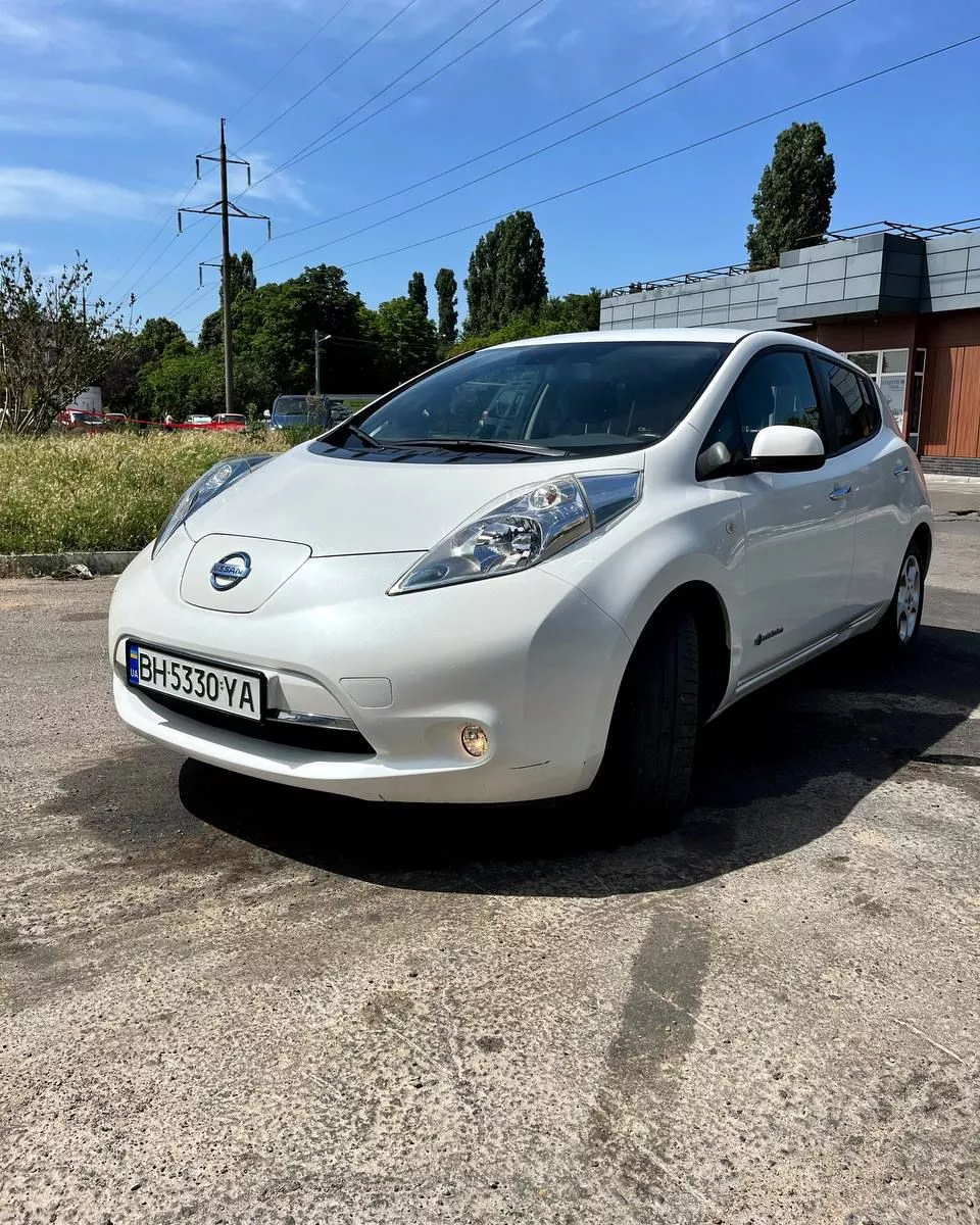 Nissan Leaf  24 kWh 201411