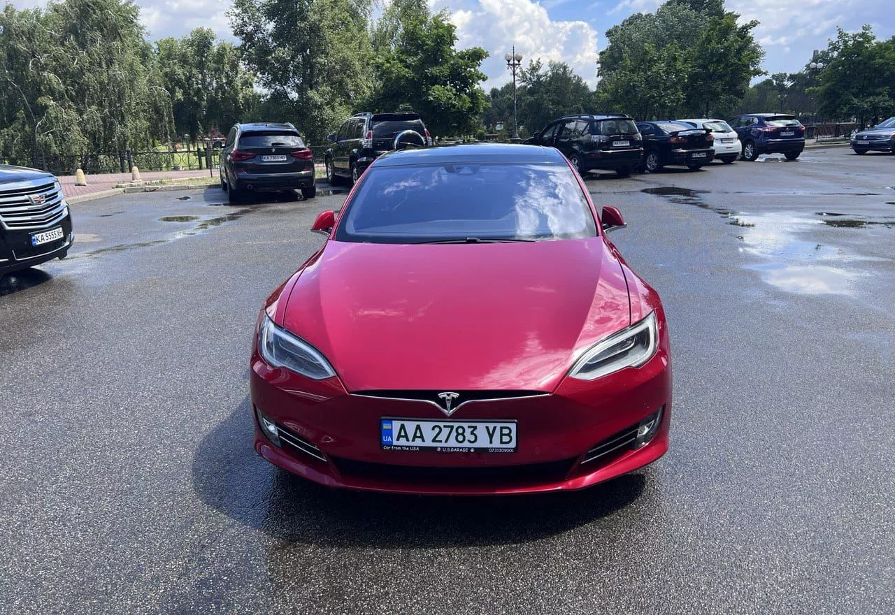 Tesla Model S  90 kWh 201621