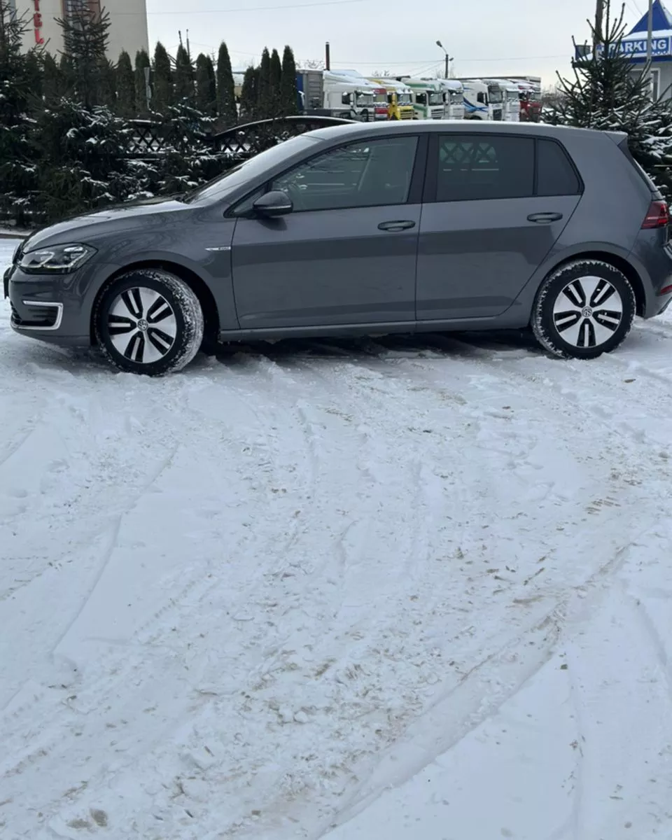 Volkswagen e-Golf  35 kWh 202071