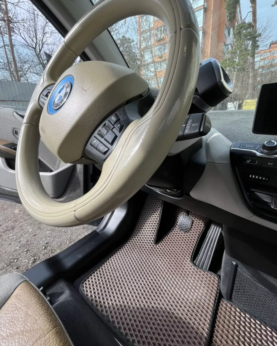 BMW i3  2014481