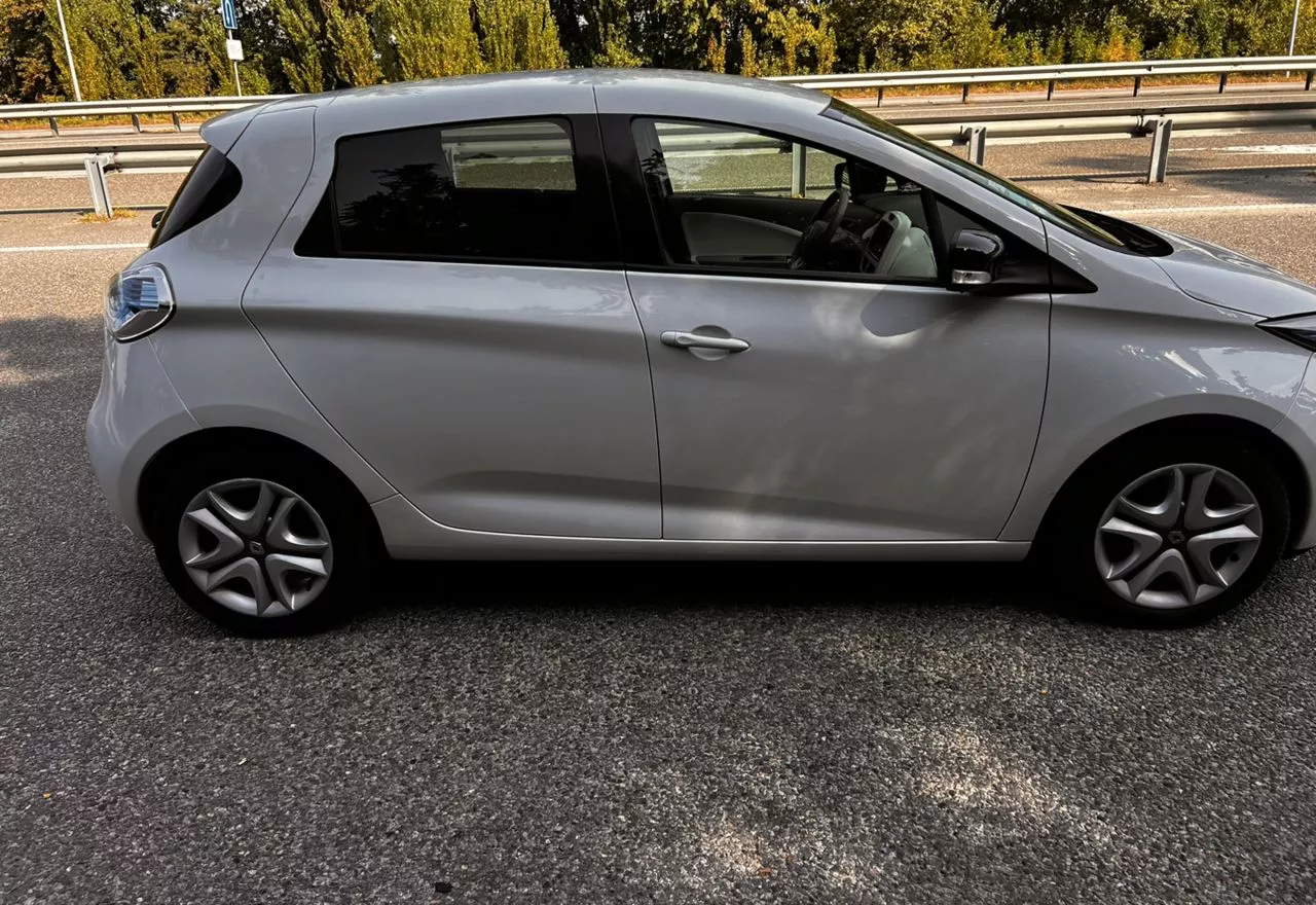 Renault ZOE  44.1 kWh 201711