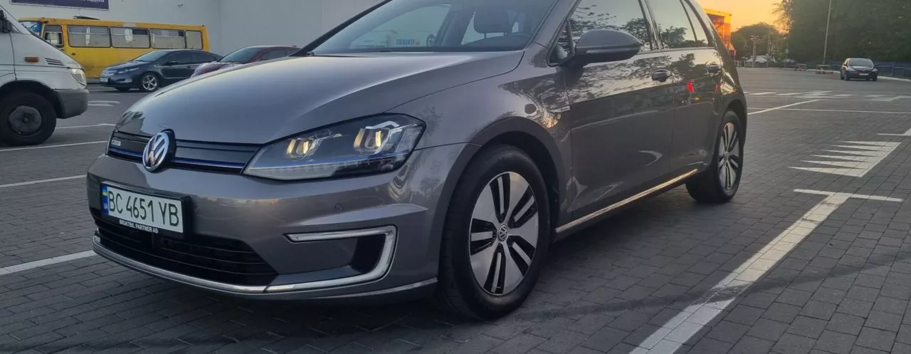 Volkswagen e-Golf  24 kWh 201591