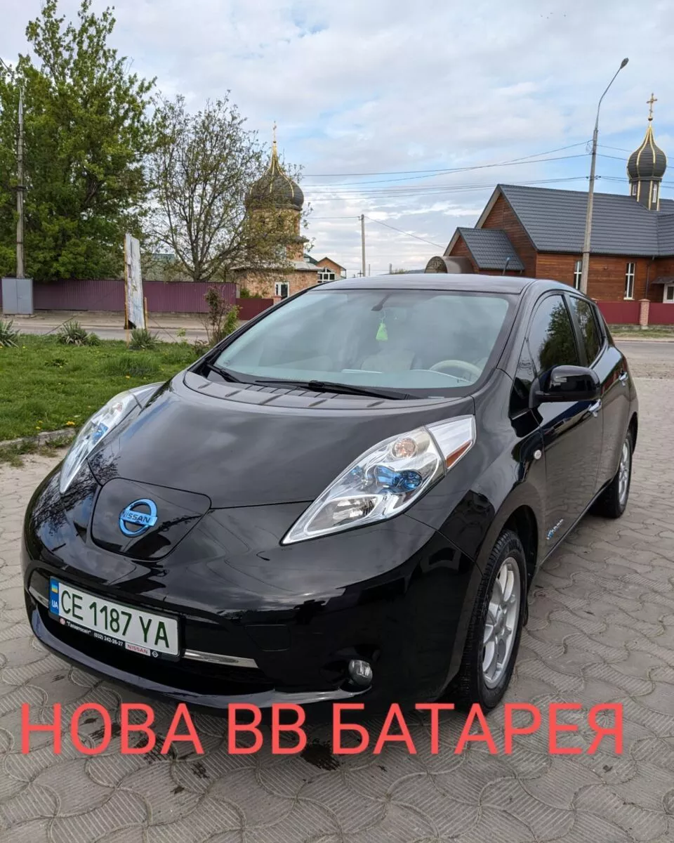 Nissan Leaf  30 kWh 2012221