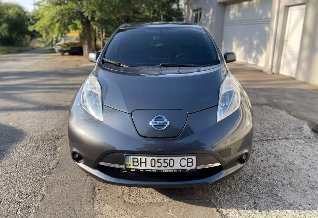 Nissan Leaf  24 kWh 201301