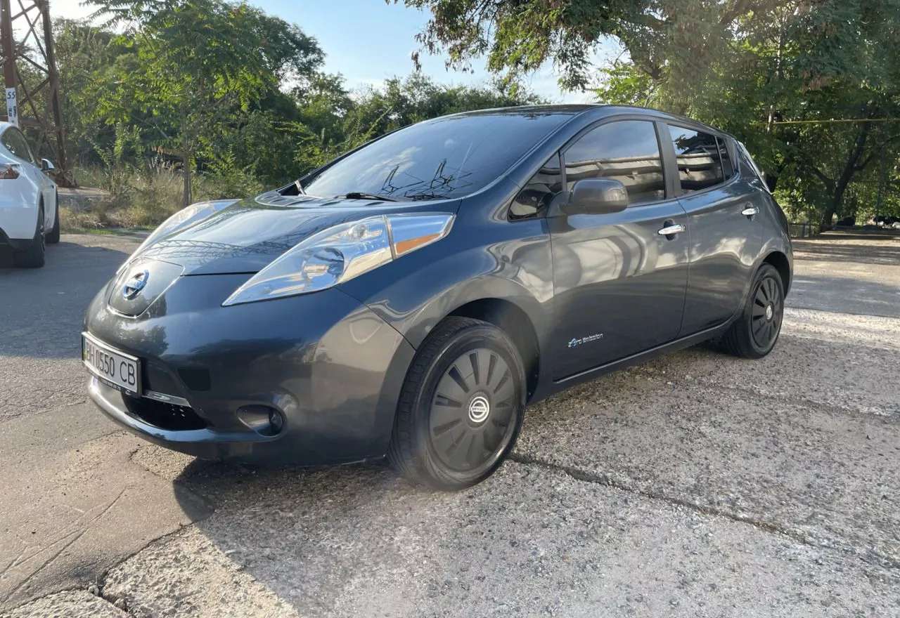 Nissan Leaf  24 kWh 201311