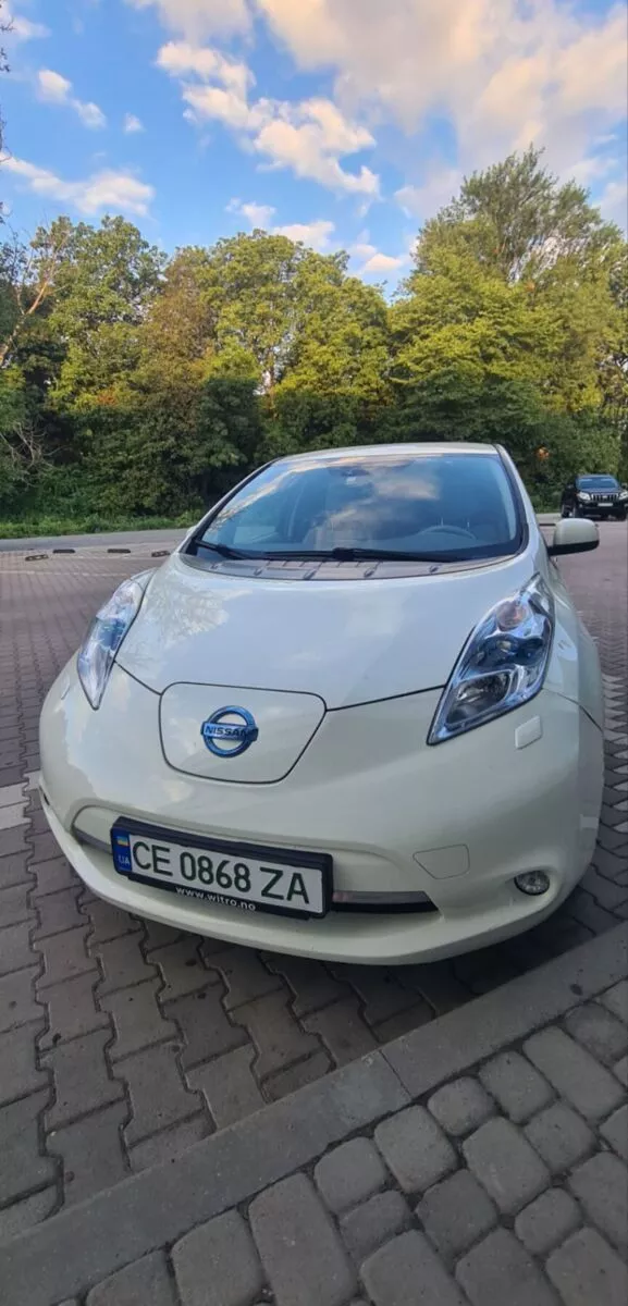 Nissan Leaf  24 kWh 201161