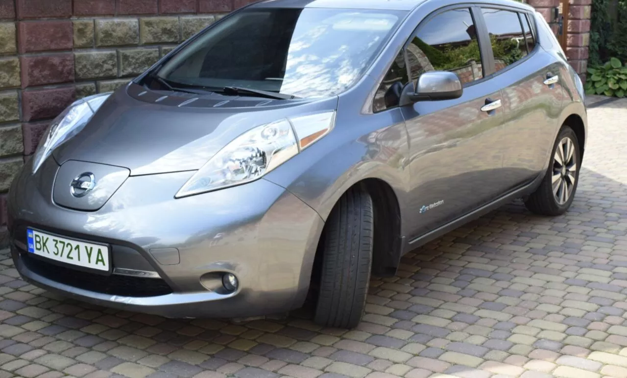 Nissan Leaf  24 kWh 201421