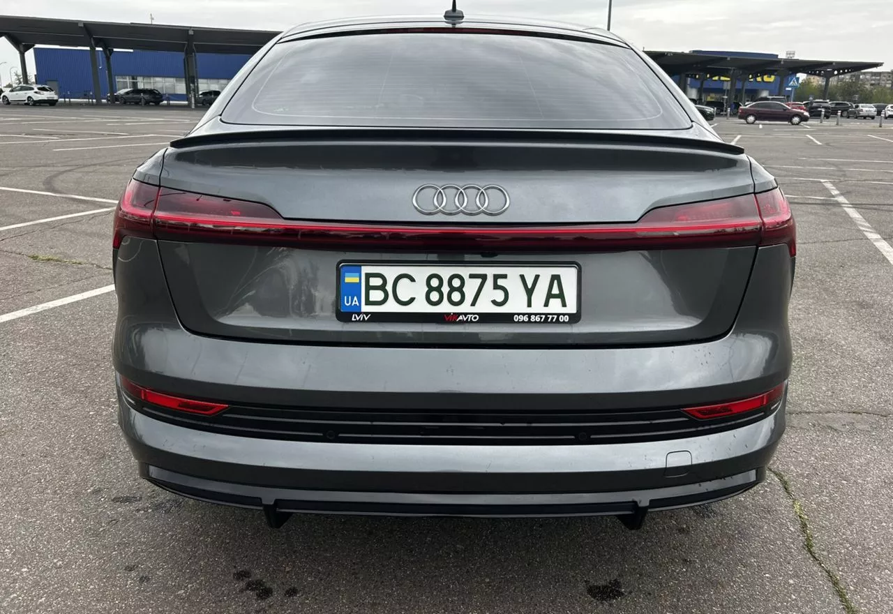 Audi E-tron  95 kWh 202051