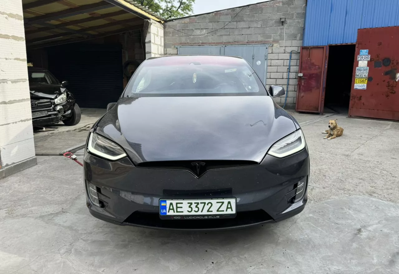 Tesla Model X  100 kWh 201601