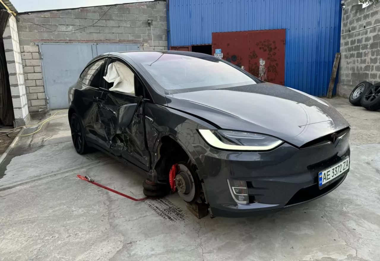 Tesla Model X  100 kWh 201641