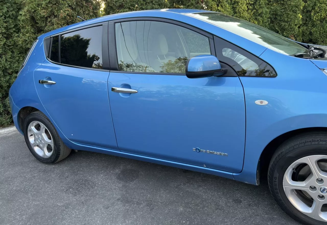 Nissan Leaf  24 kWh 2011141