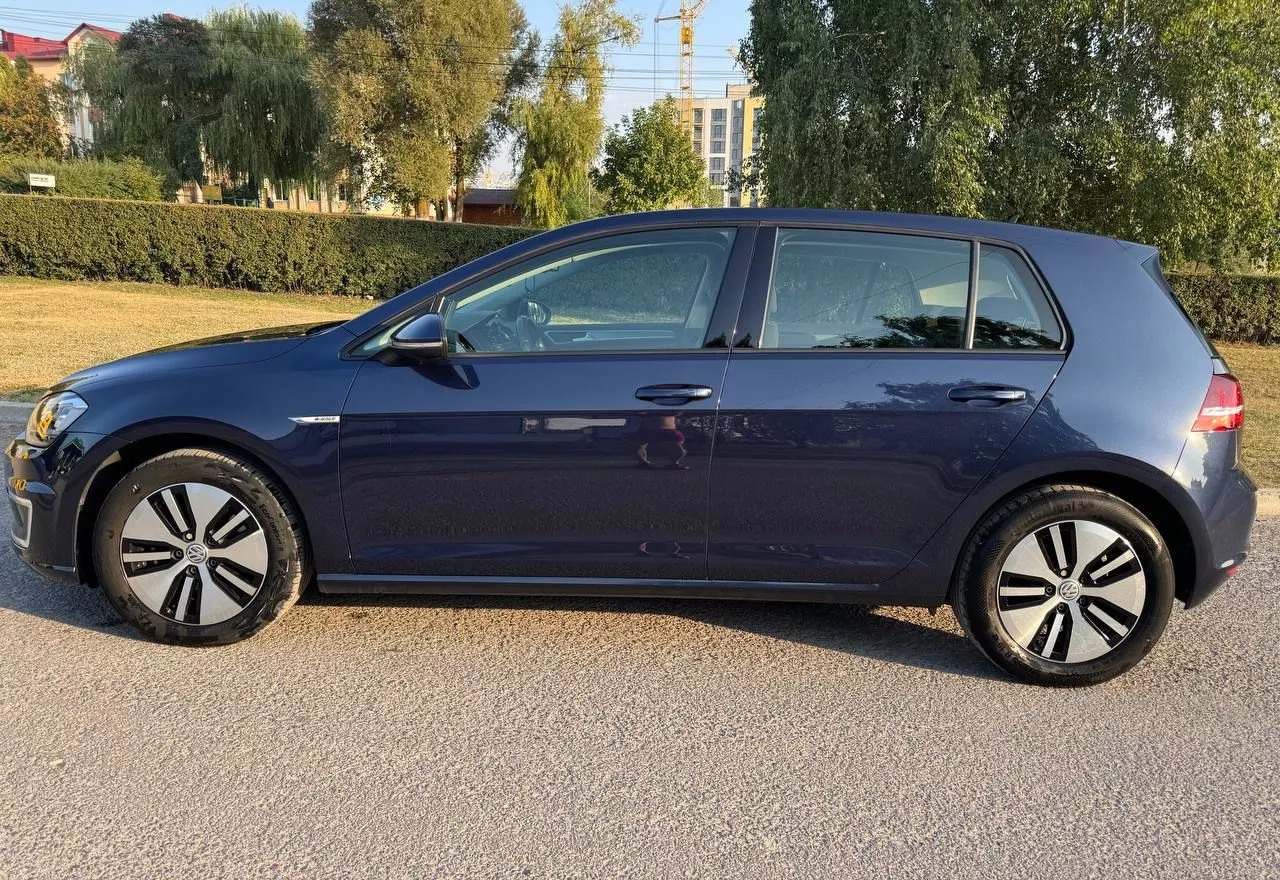 Volkswagen e-Golf  24 kWh 201601