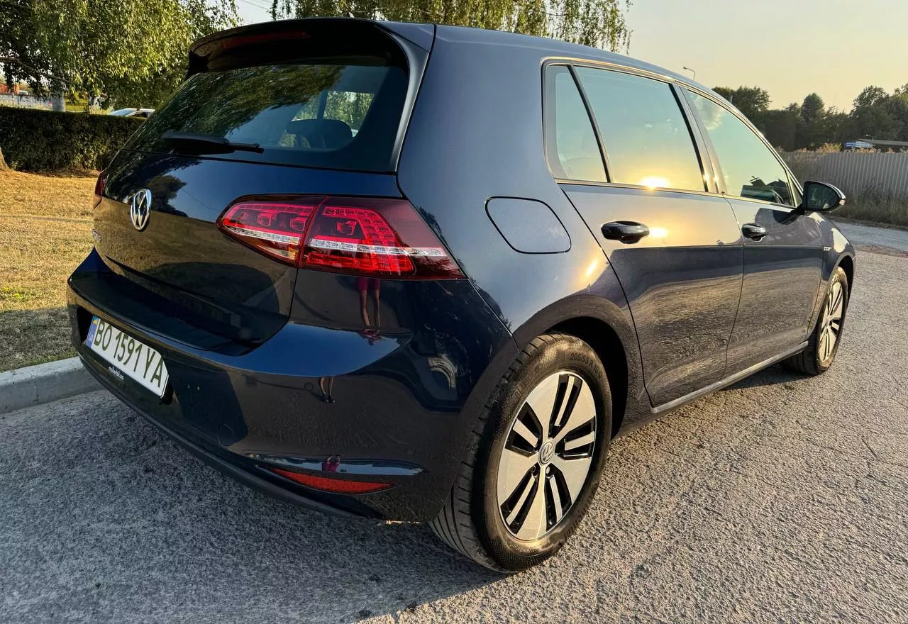 Volkswagen e-Golf  24 kWh 201621