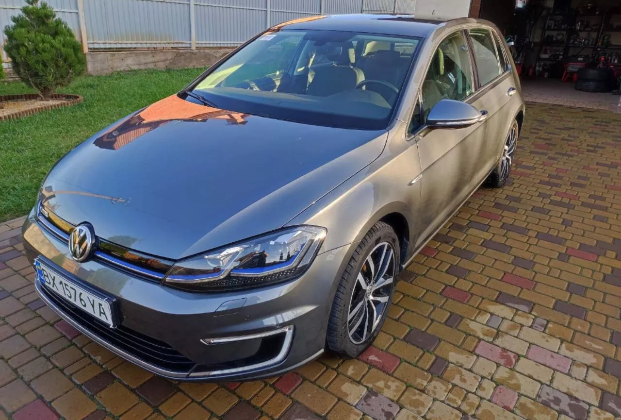 Volkswagen e-Golf 