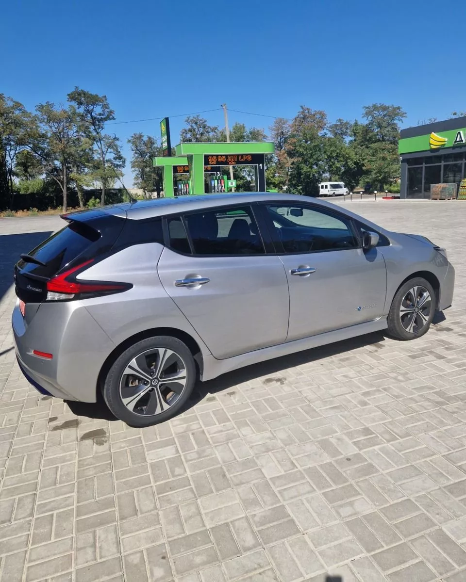 Nissan Leaf  62 kWh 201921