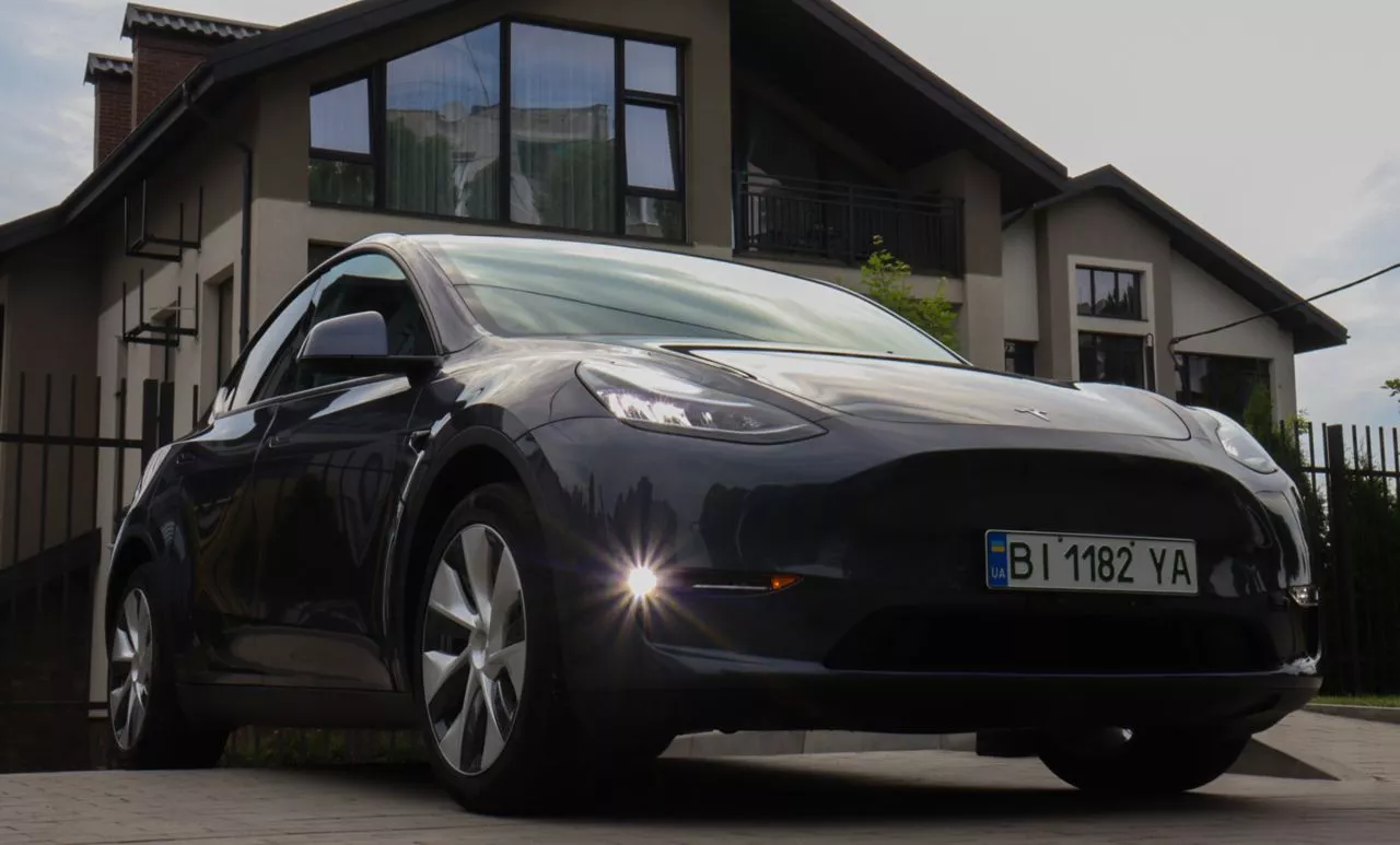 Tesla Model Y  82 kWh 202141