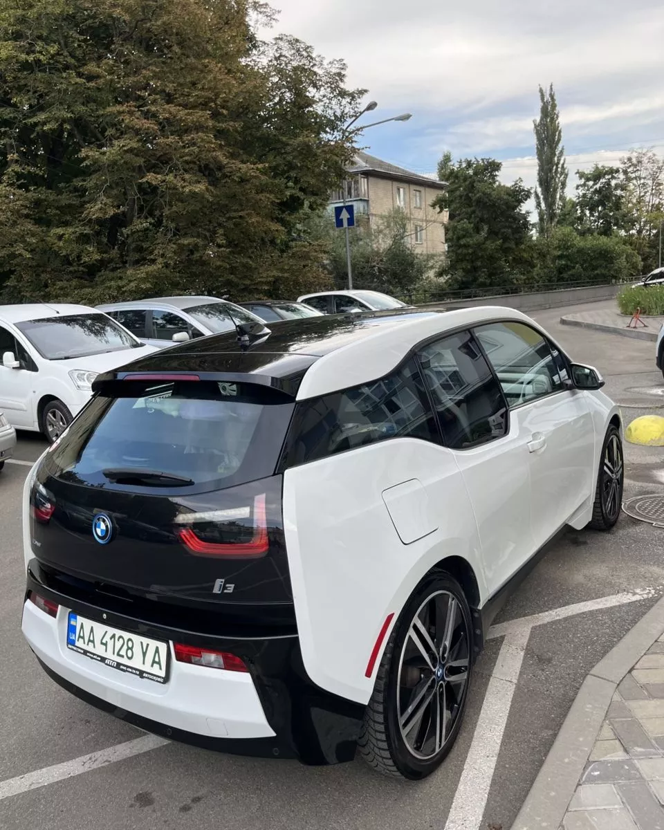 BMW i3  22 kWh 201551